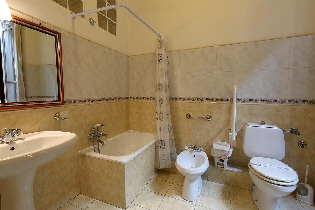 Alibrandi Palace Civitavecchia Exteriér fotografie